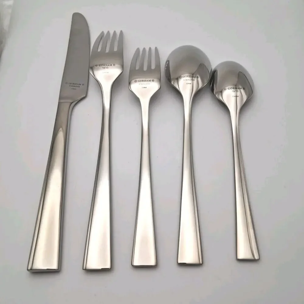 Gorham Twist 15 Piece Place Set Serves 3 Persons Stainless Glossy Flatware New!